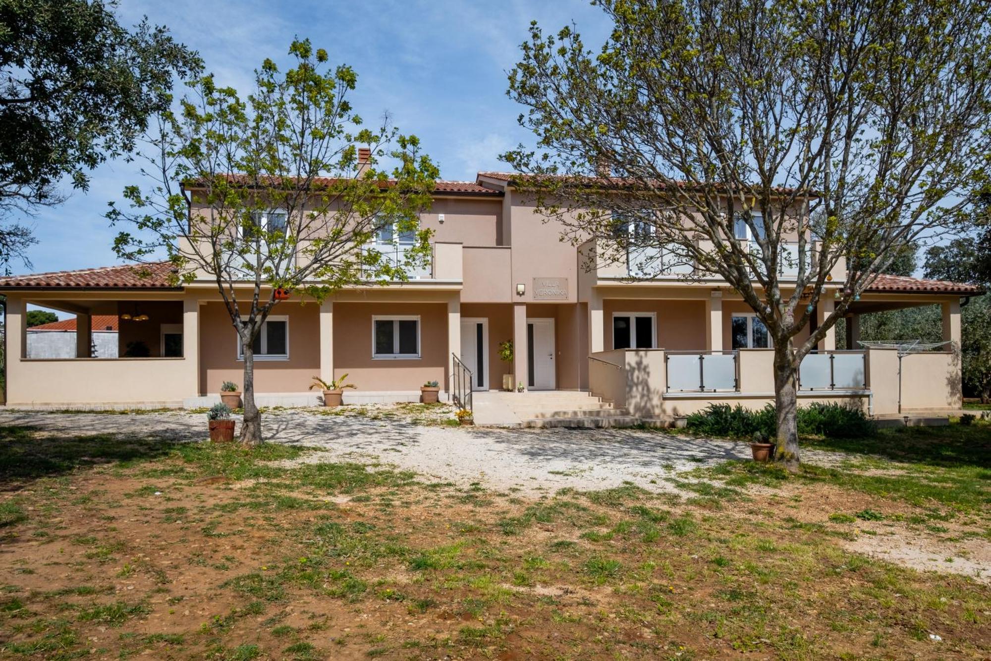 Vila Veronika 2 Pula Exteriér fotografie